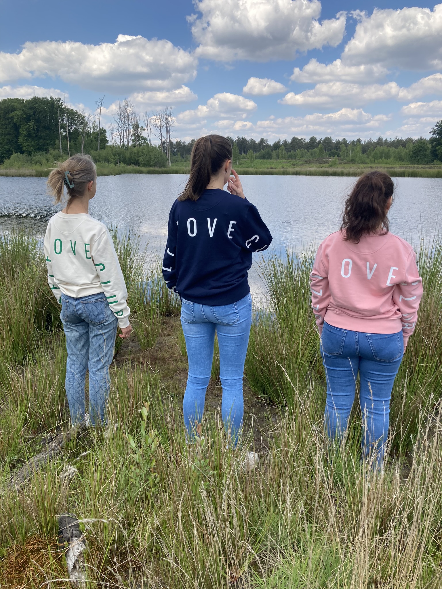 SELFLOVECLUB Sweater - Afbeelding 3
