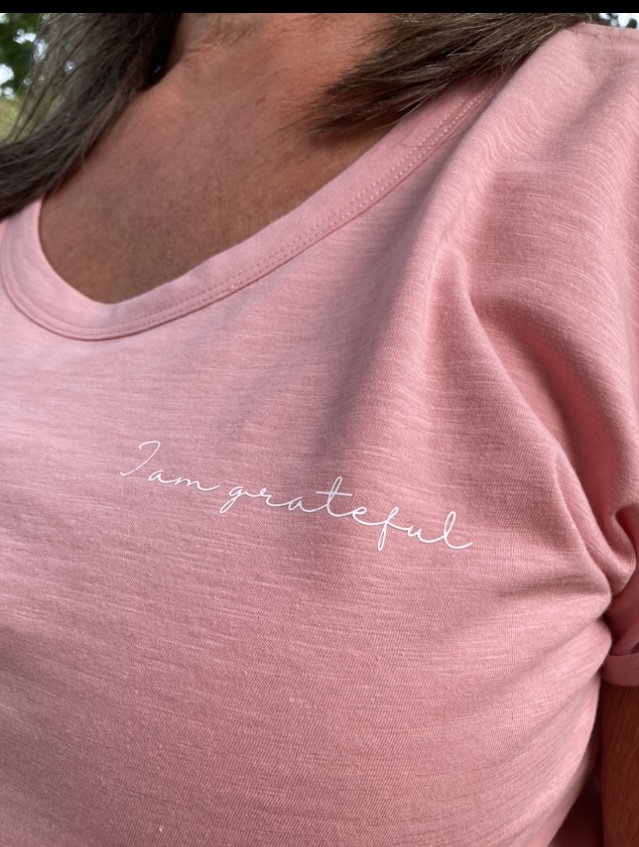I am grateful t-shirt met opgerold mouwtje - Afbeelding 2
