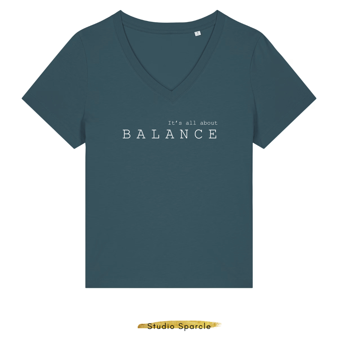 It's all about BALANCE T-shirt V-hals - Afbeelding 4