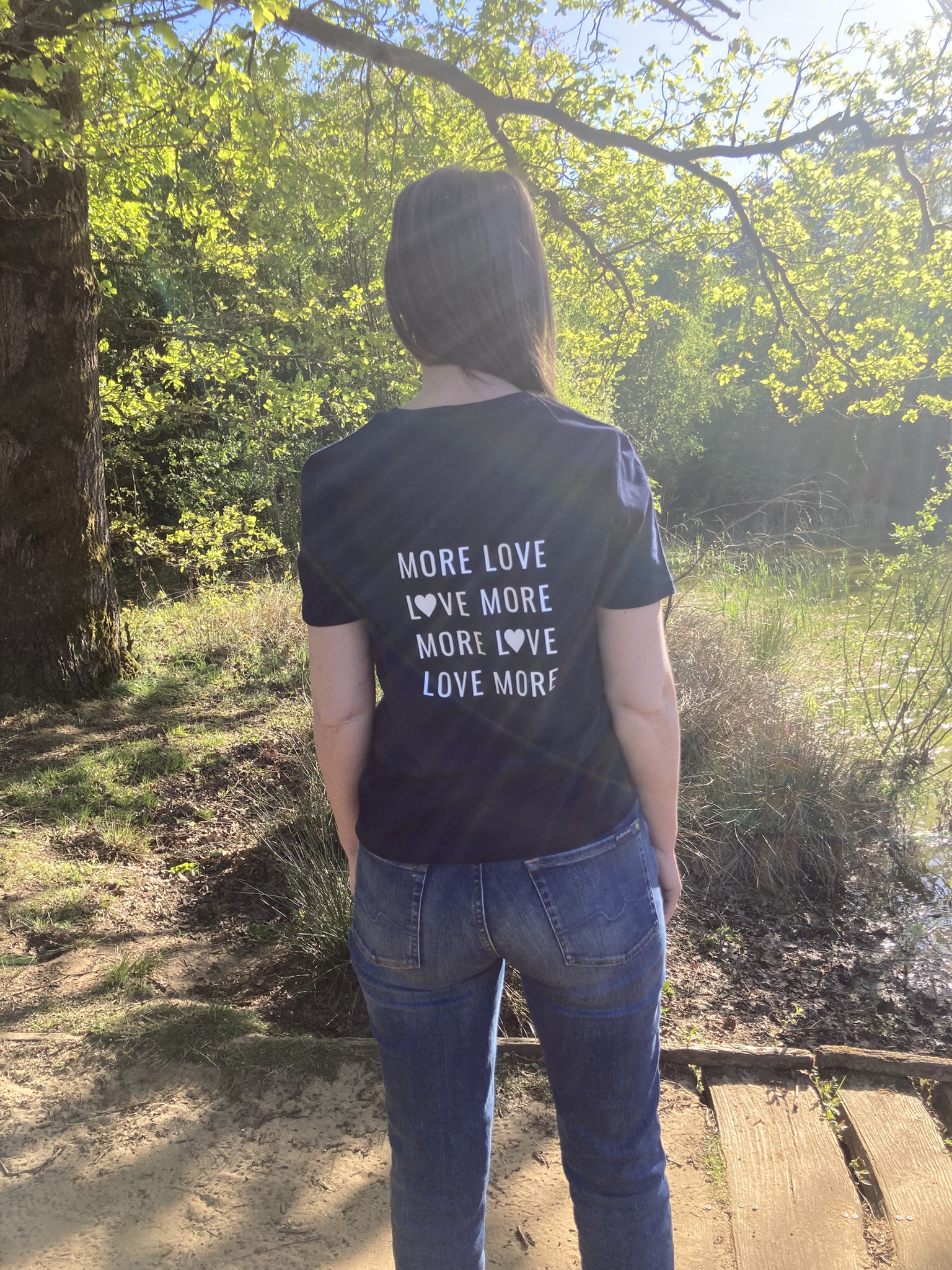 T-shirt ronde hals iets korter model MORE LOVE - Afbeelding 3